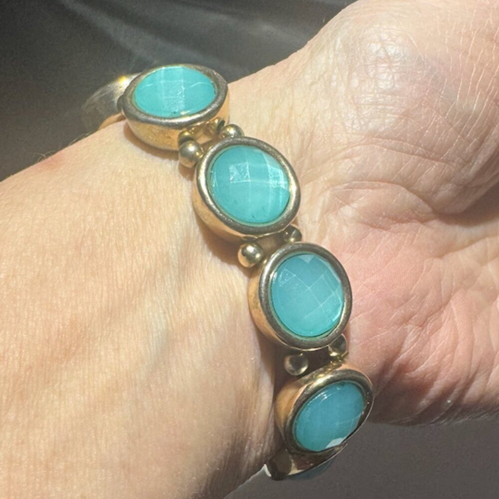 Turquoise & Gold Beaded Beaded Bracelet NWT (WJW020)